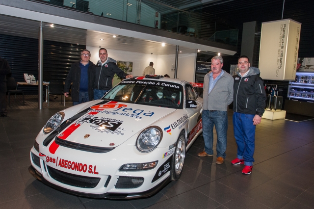 004 presentacion ares racing 39